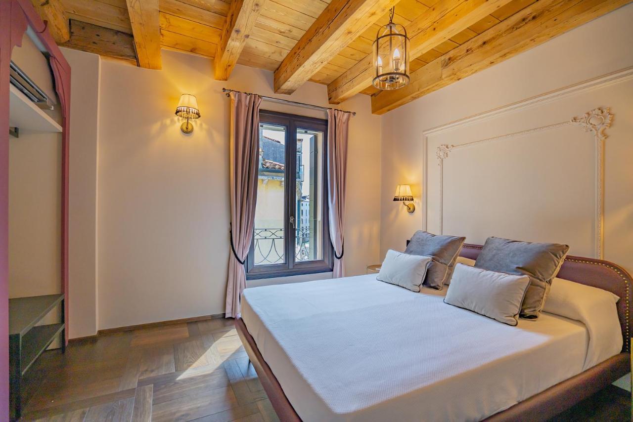 Corte Rubbi 8 Luxury Two-Bedroom Apartment -Dimora Italia - Venedig Exteriör bild