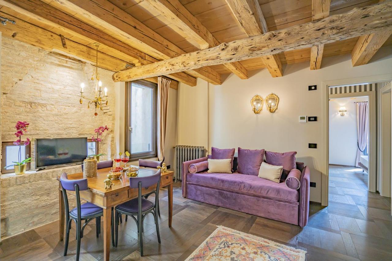 Corte Rubbi 8 Luxury Two-Bedroom Apartment -Dimora Italia - Venedig Exteriör bild