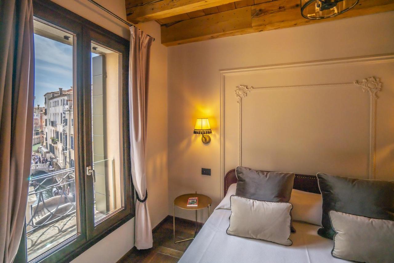 Corte Rubbi 8 Luxury Two-Bedroom Apartment -Dimora Italia - Venedig Exteriör bild